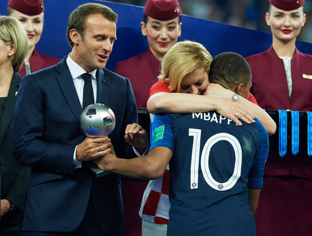 以坚定的意 以坚定的意