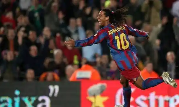 这支球队还 这支球队还