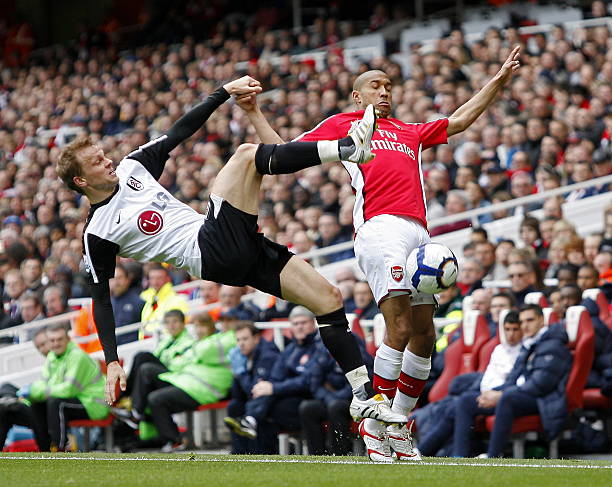 無論是在攻 無論是在攻